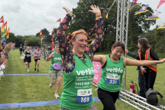 2-runners-at-finish